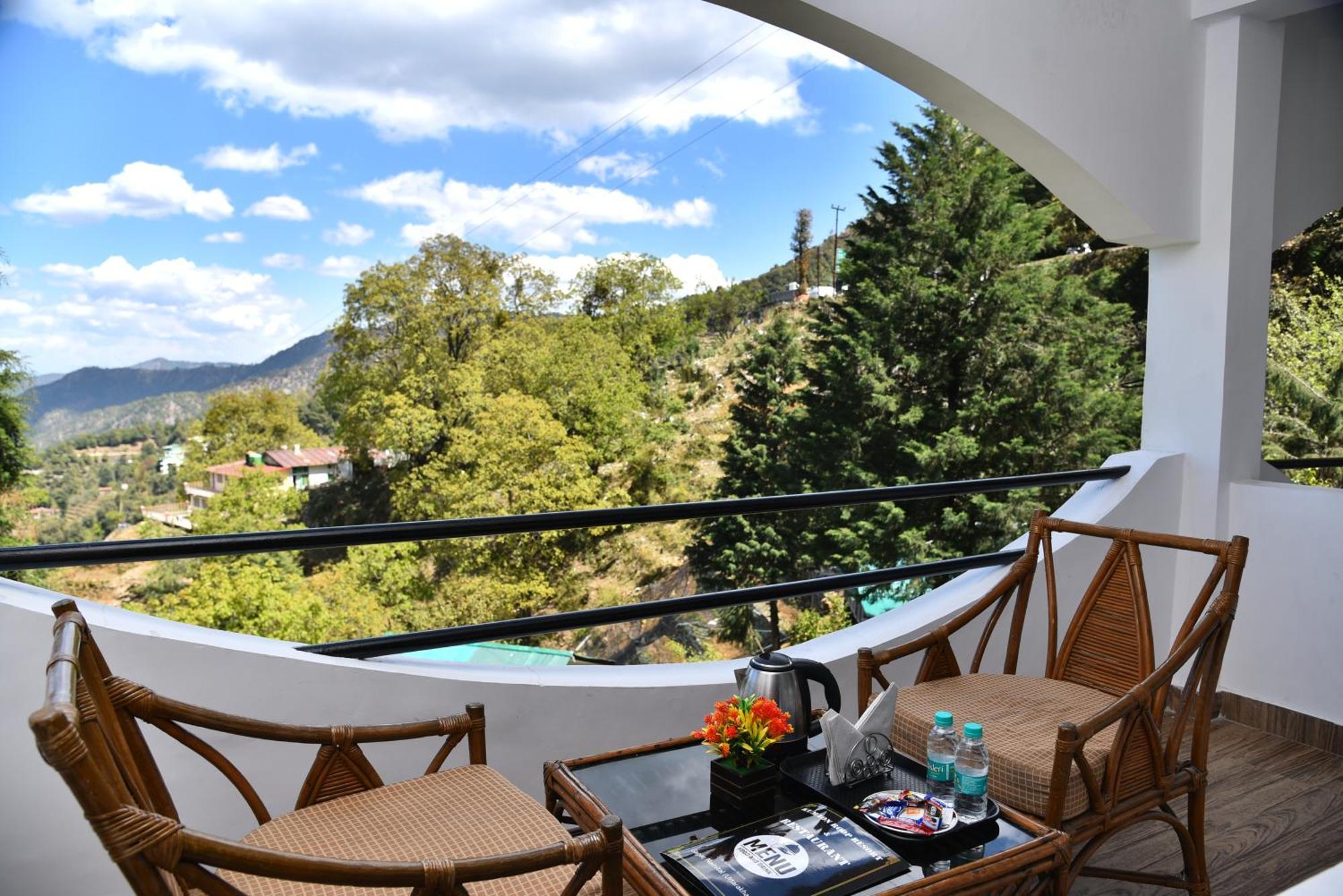 Kumaon Roop Resort Near Kainchi Dham Naini Tāl Exterior foto