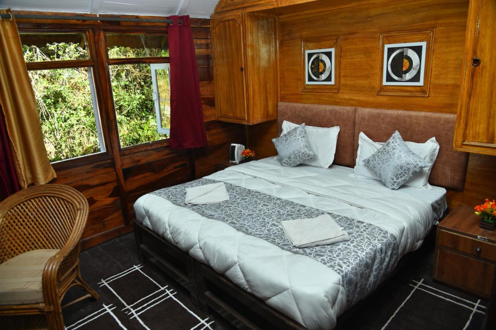 Kumaon Roop Resort Near Kainchi Dham Naini Tāl Exterior foto