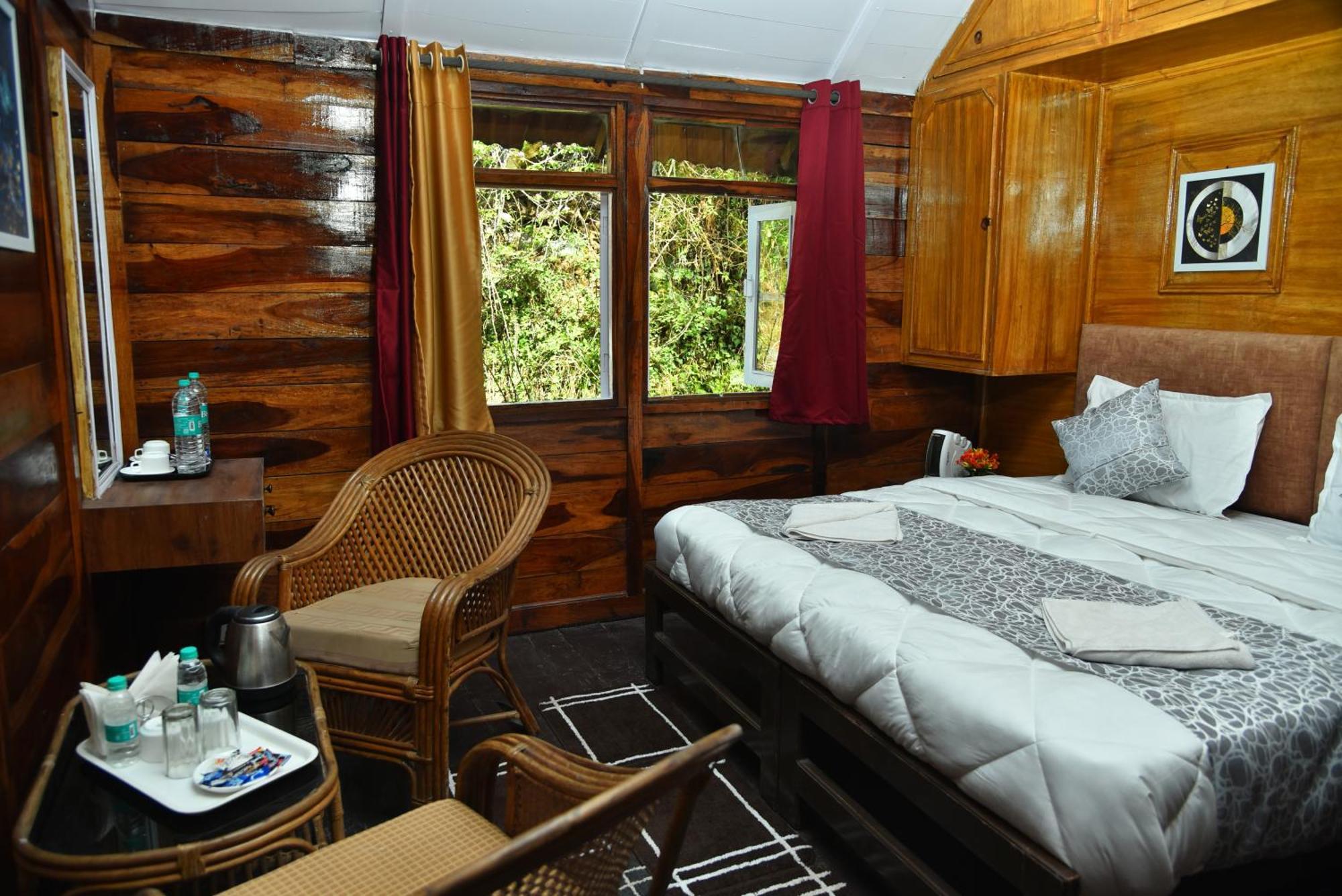 Kumaon Roop Resort Near Kainchi Dham Naini Tāl Exterior foto