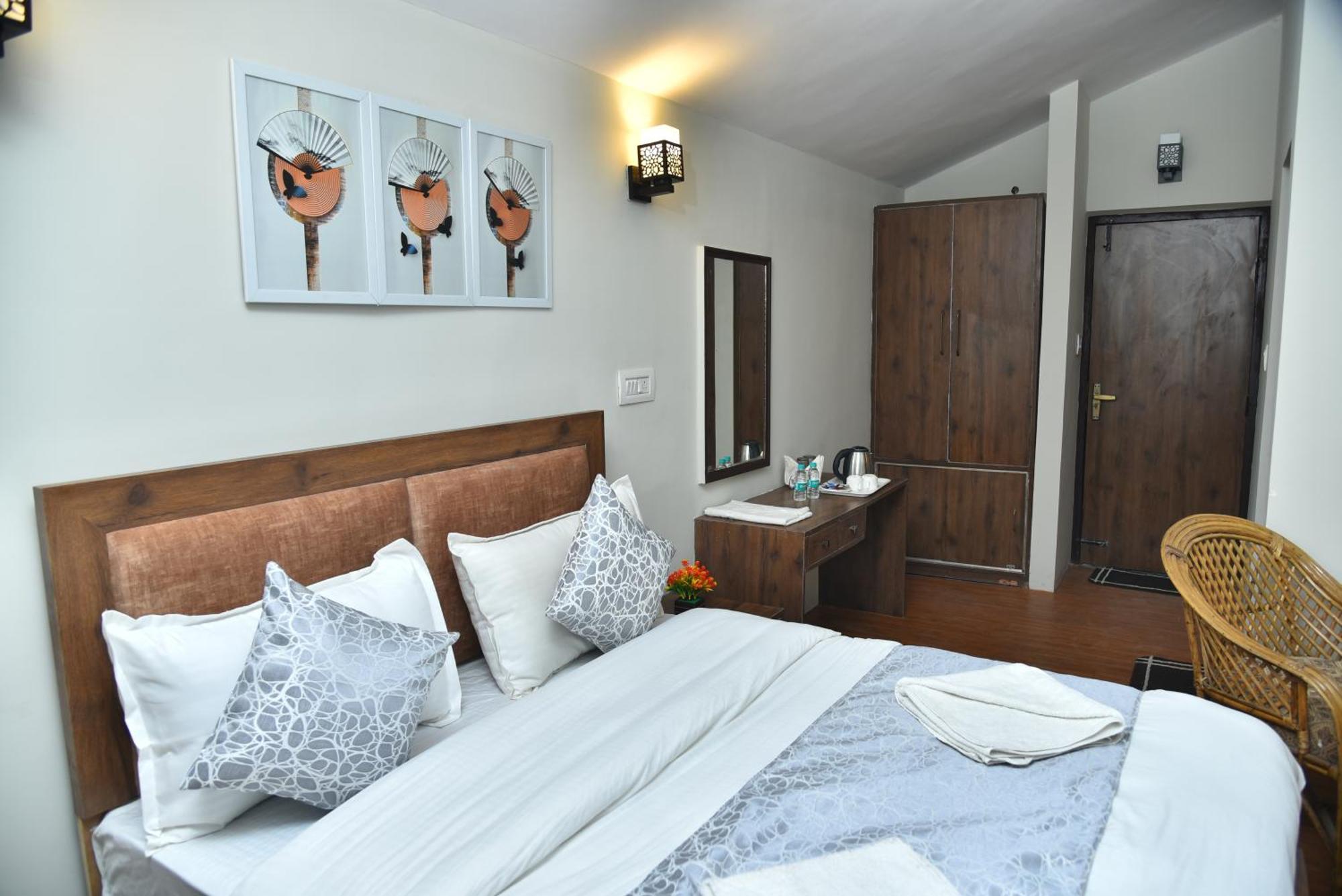 Kumaon Roop Resort Near Kainchi Dham Naini Tāl Exterior foto
