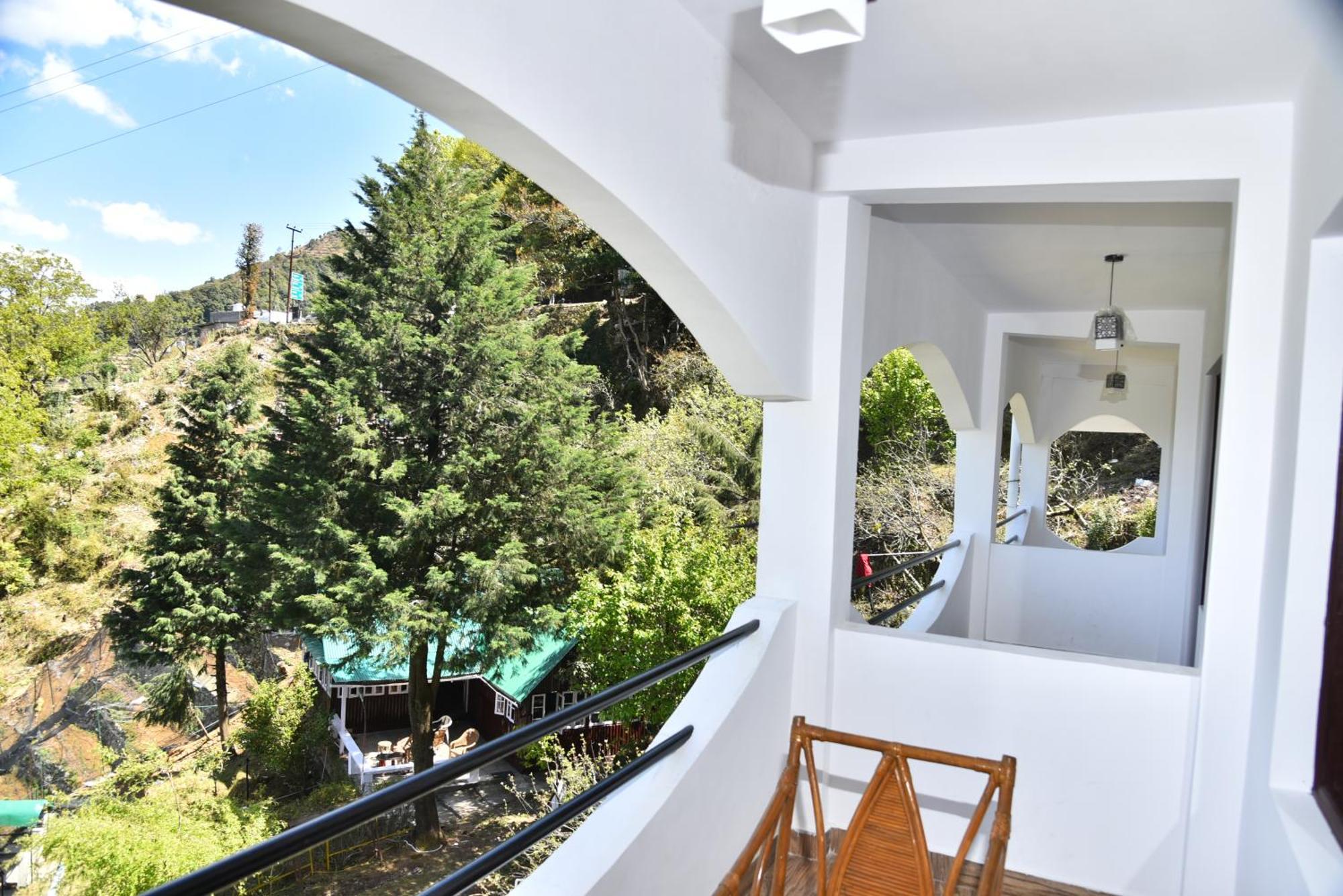 Kumaon Roop Resort Near Kainchi Dham Naini Tāl Exterior foto
