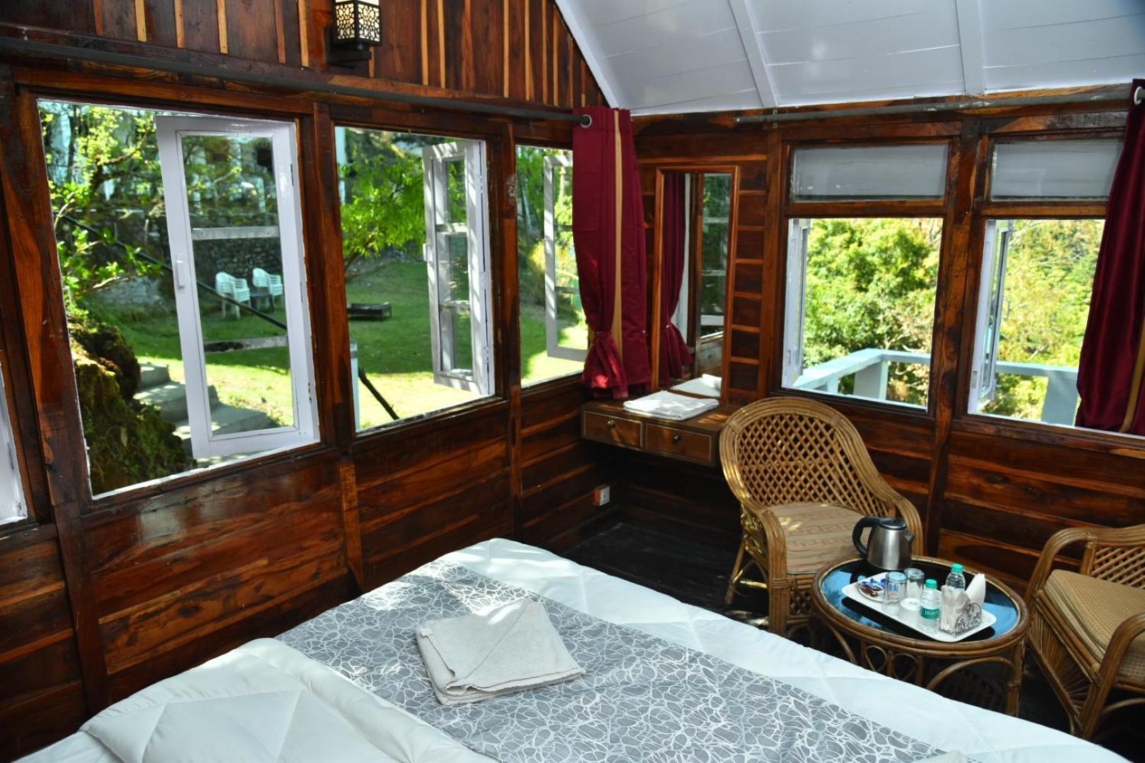 Kumaon Roop Resort Near Kainchi Dham Naini Tāl Exterior foto