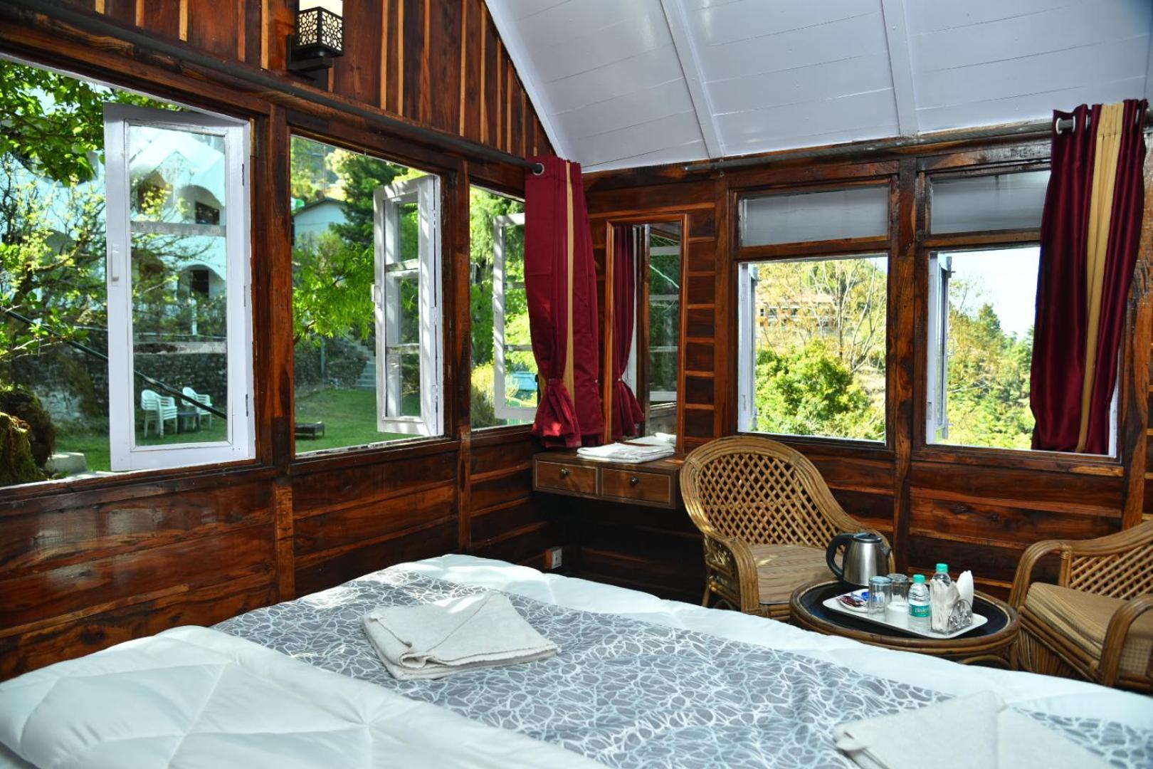 Kumaon Roop Resort Near Kainchi Dham Naini Tāl Exterior foto