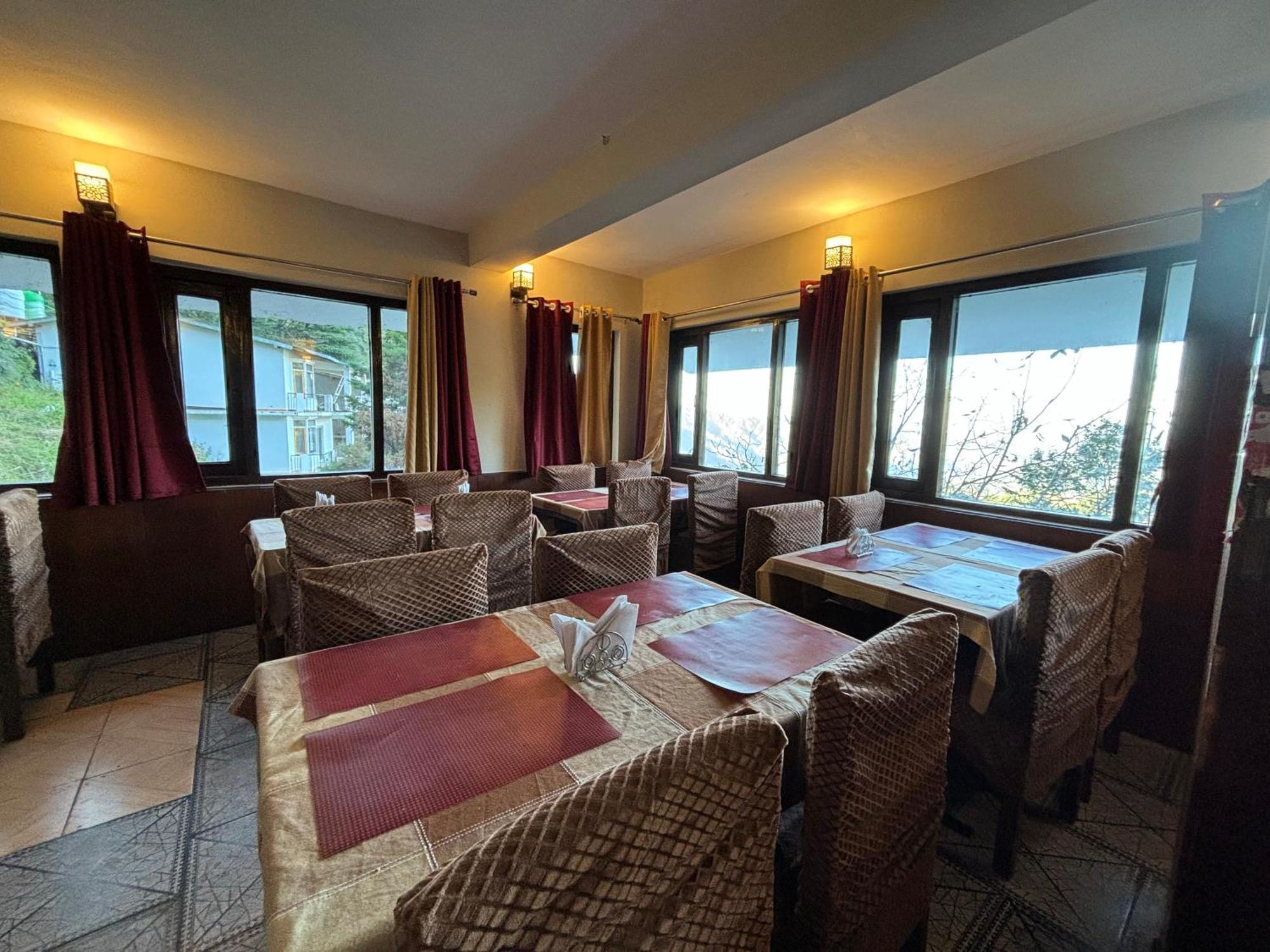Kumaon Roop Resort Near Kainchi Dham Naini Tāl Exterior foto