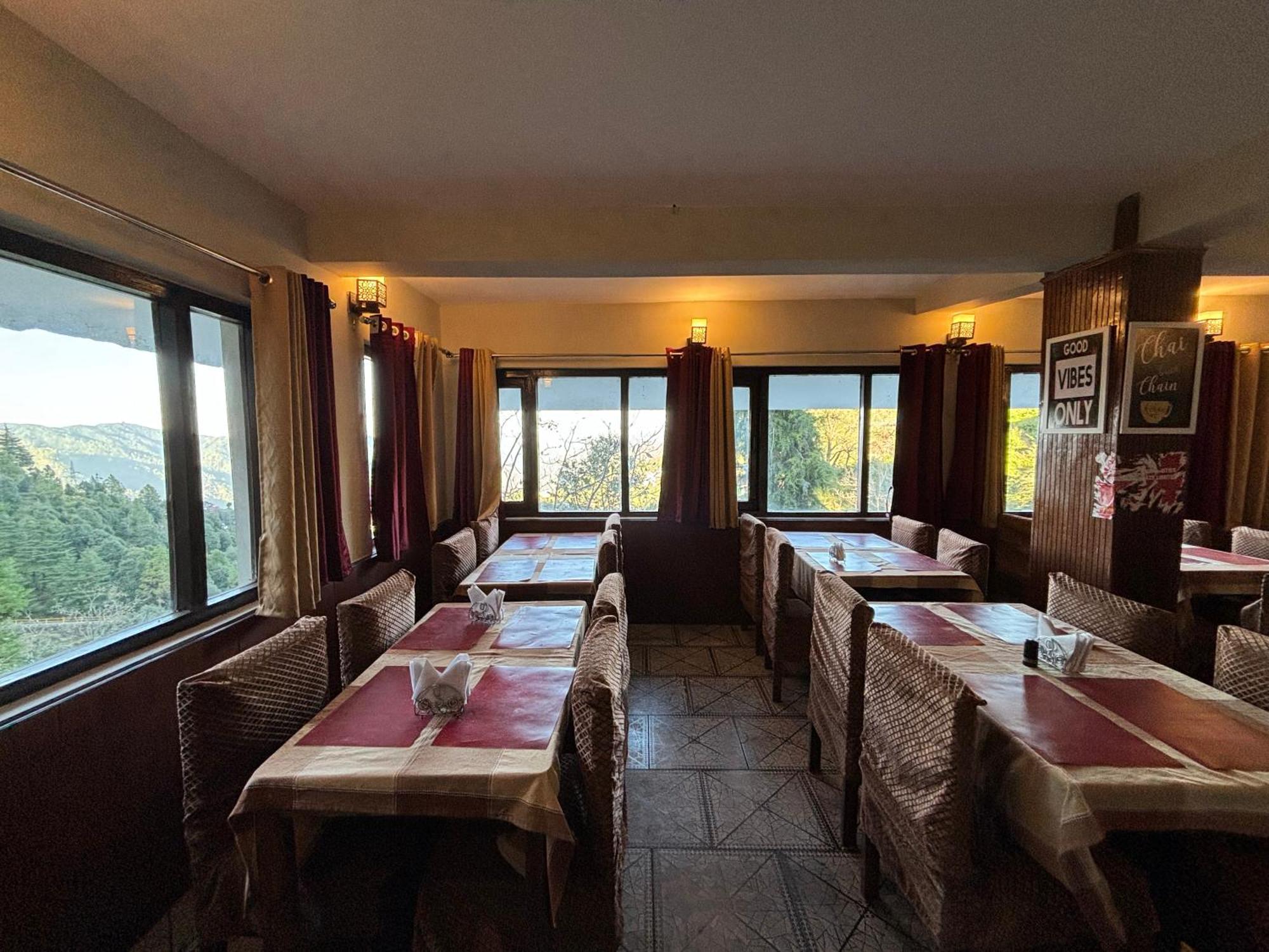 Kumaon Roop Resort Near Kainchi Dham Naini Tāl Exterior foto