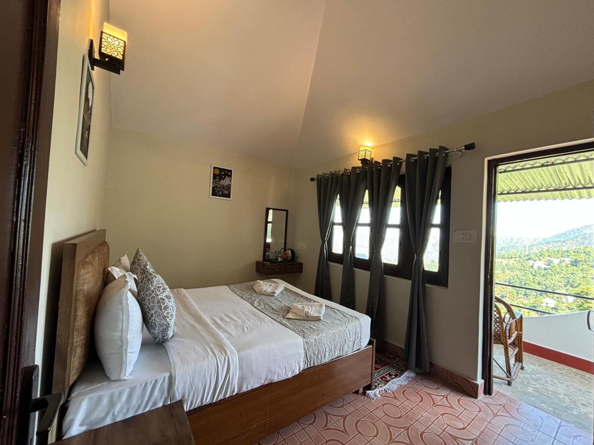 Kumaon Roop Resort Near Kainchi Dham Naini Tāl Exterior foto