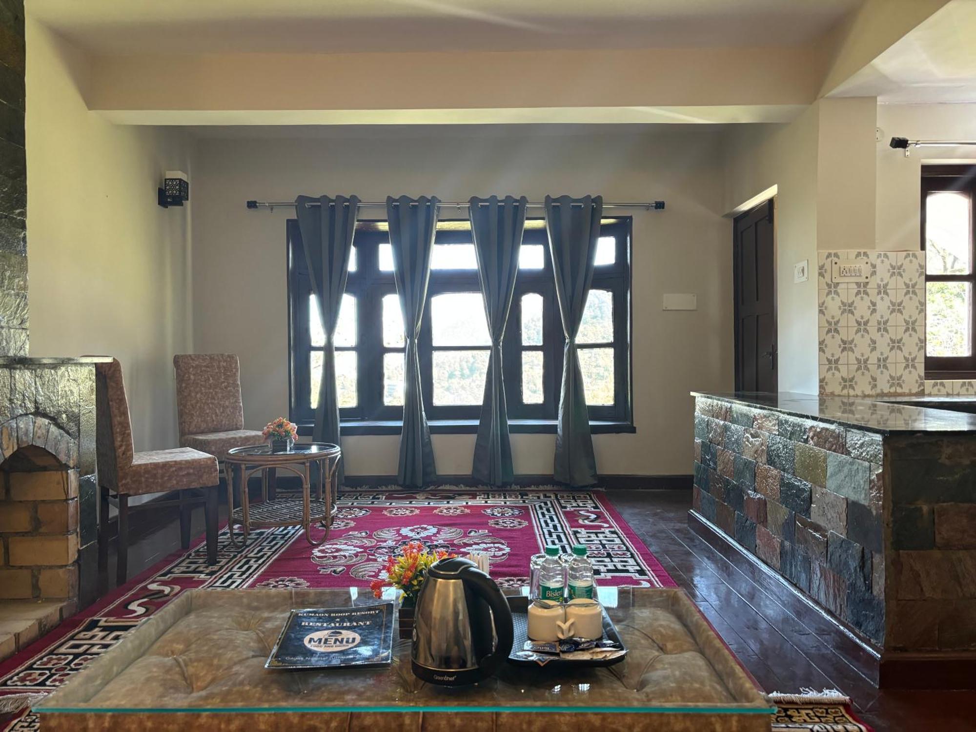 Kumaon Roop Resort Near Kainchi Dham Naini Tāl Exterior foto